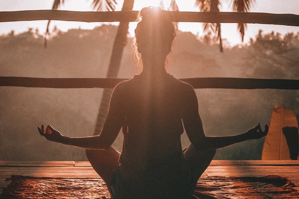 瞑想・マインドフルネス向けおすすめヨガアプリ