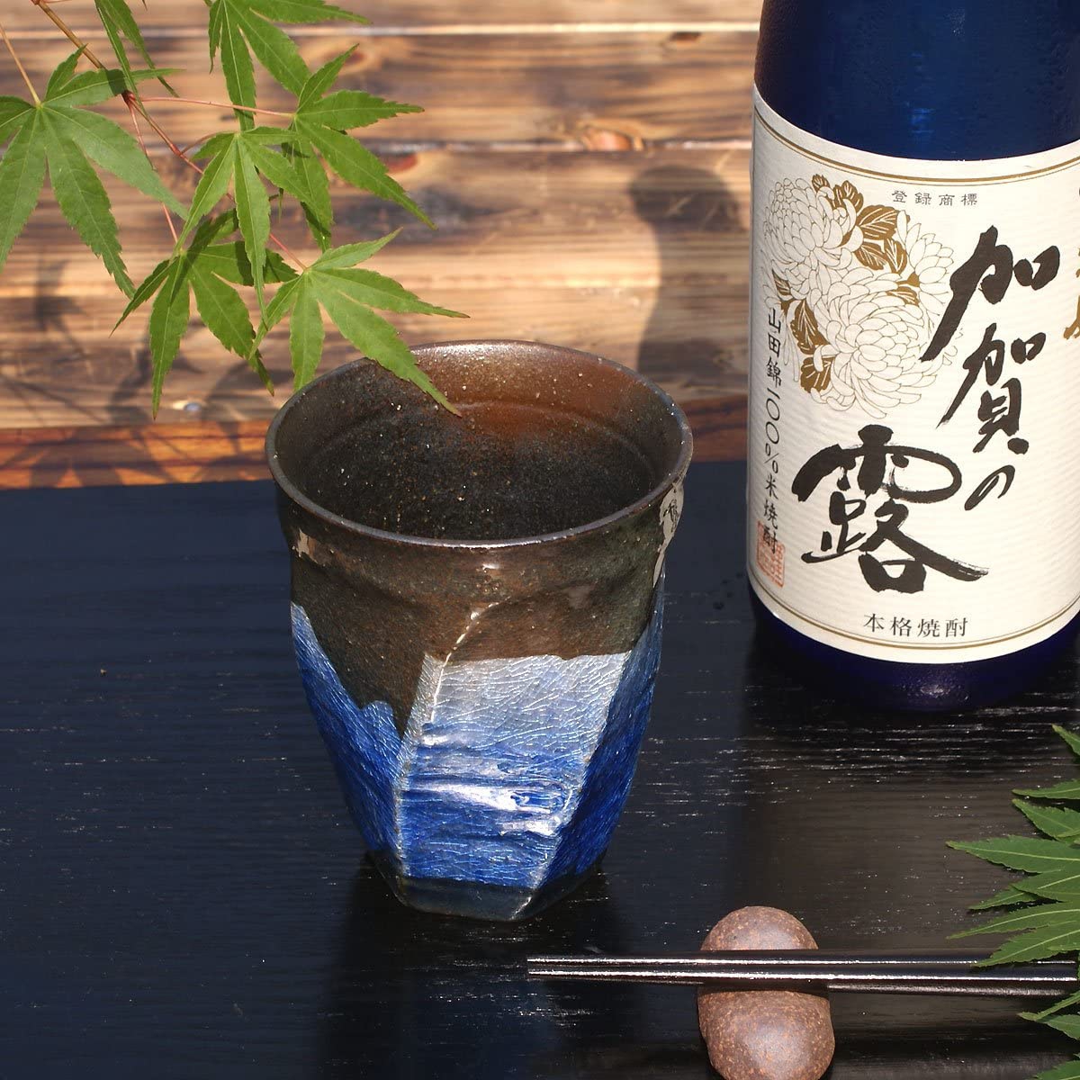 九谷焼 陶器の荒削り 焼酎グラス 銀彩（ブルー）の商品画像3 