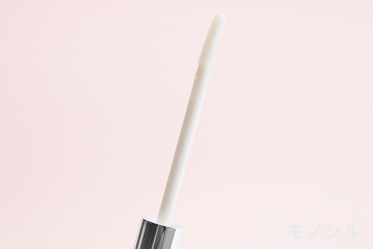 CEZANNE(セザンヌ) まつげ美容液EXの商品画像サムネ4 商品の先端をアップで撮影した画像
