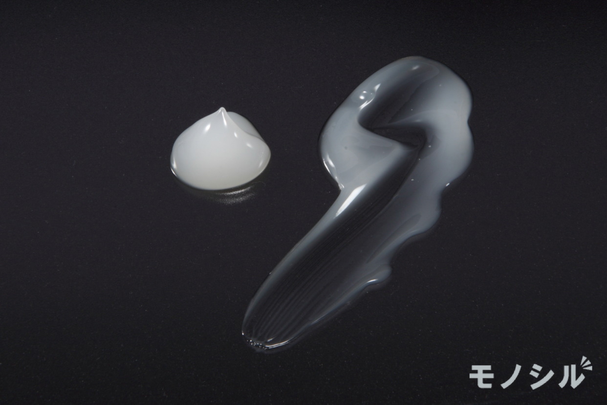 肌美精(HADABISEI) 大人のニキビ対策 薬用美白クリームの商品画像5 商品のテクスチャー