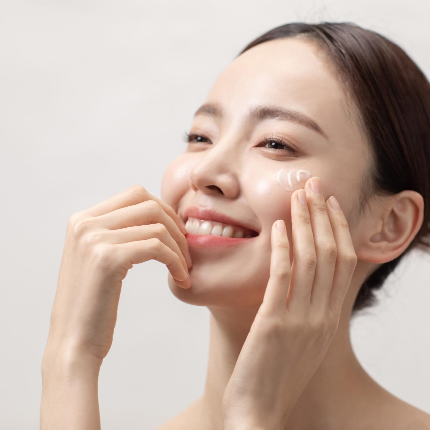 AHC(エーエイチシー) ブライトフォーカス リアル アイクリーム フォーフェイスの商品画像7 