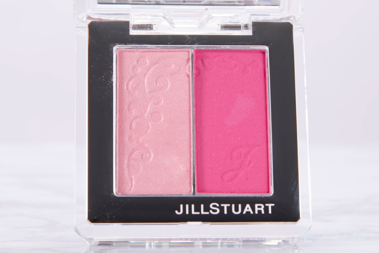 JILL STUART(ジルスチュアート) ブレンド ブラッシュ ブロッサムの商品画像サムネ2 商品中身の接写