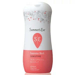 Summer's Eve(サマーズイブ) フェミニンウォッシュ マルチベネフィット シンプリーセンシティブの商品画像1 