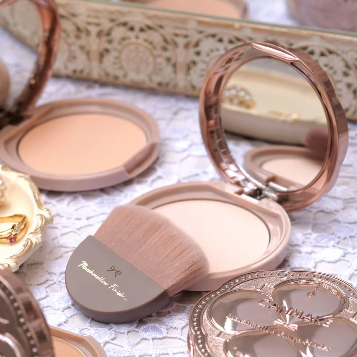 CANMAKE(キャンメイク) マシュマロフィニッシュパウダーブラシの商品画像2 