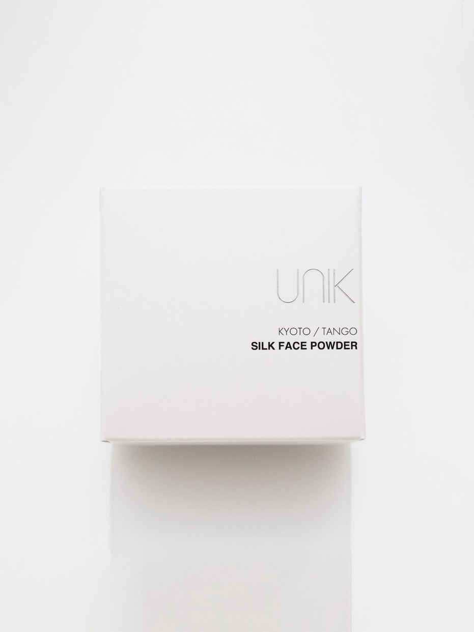 UNIK(ユニック) シルクフェイスパウダーの商品画像4 
