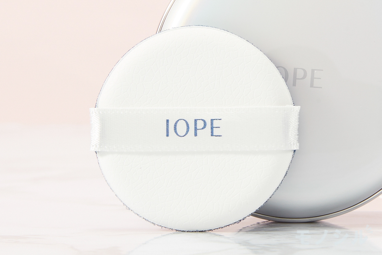IOPE(アイオペ) エアクッション カバーの商品画像8 商品に付属しているパフの画像