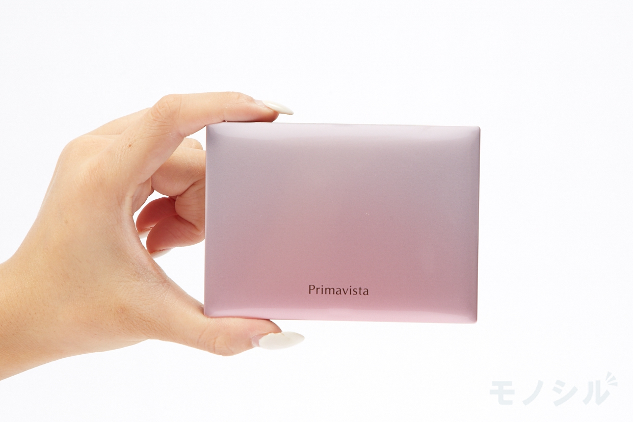 SOFINA Primavista(ソフィーナ プリマヴィスタ) ダブルエフェクト パウダーの商品画像3 商品を手で持って撮影した画像