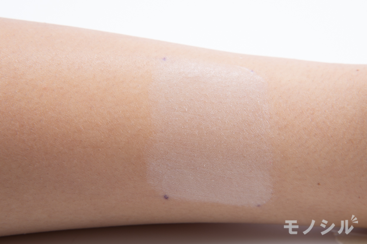 Bioré(ビオレ) UV アスリズム サンバーンプロテクトミルクの商品画像4 実際に商品を腕につけた様子