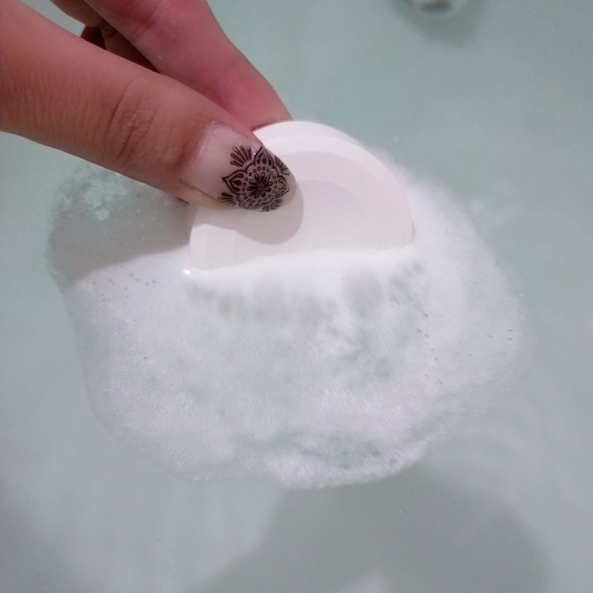 WHITH WHITE(フィスホワイト) 炭酸入浴剤の良い点・メリットに関するみこさんの口コミ画像3