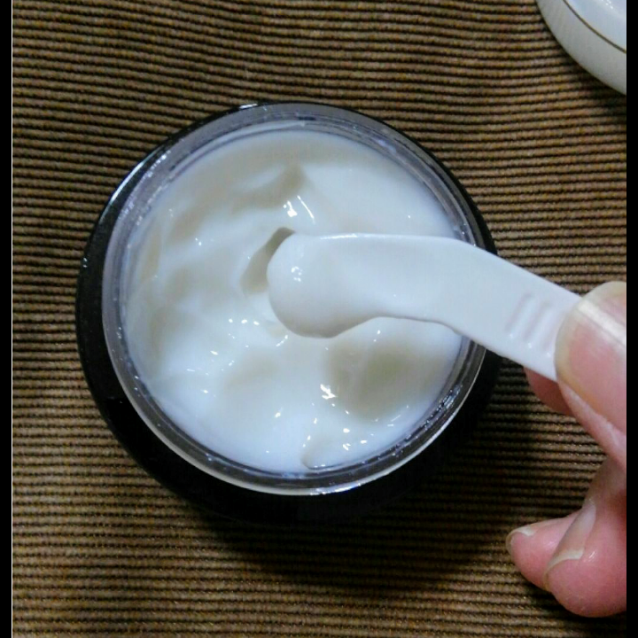 セラミドリッチクリームを使ったバドママ★さんのクチコミ画像2