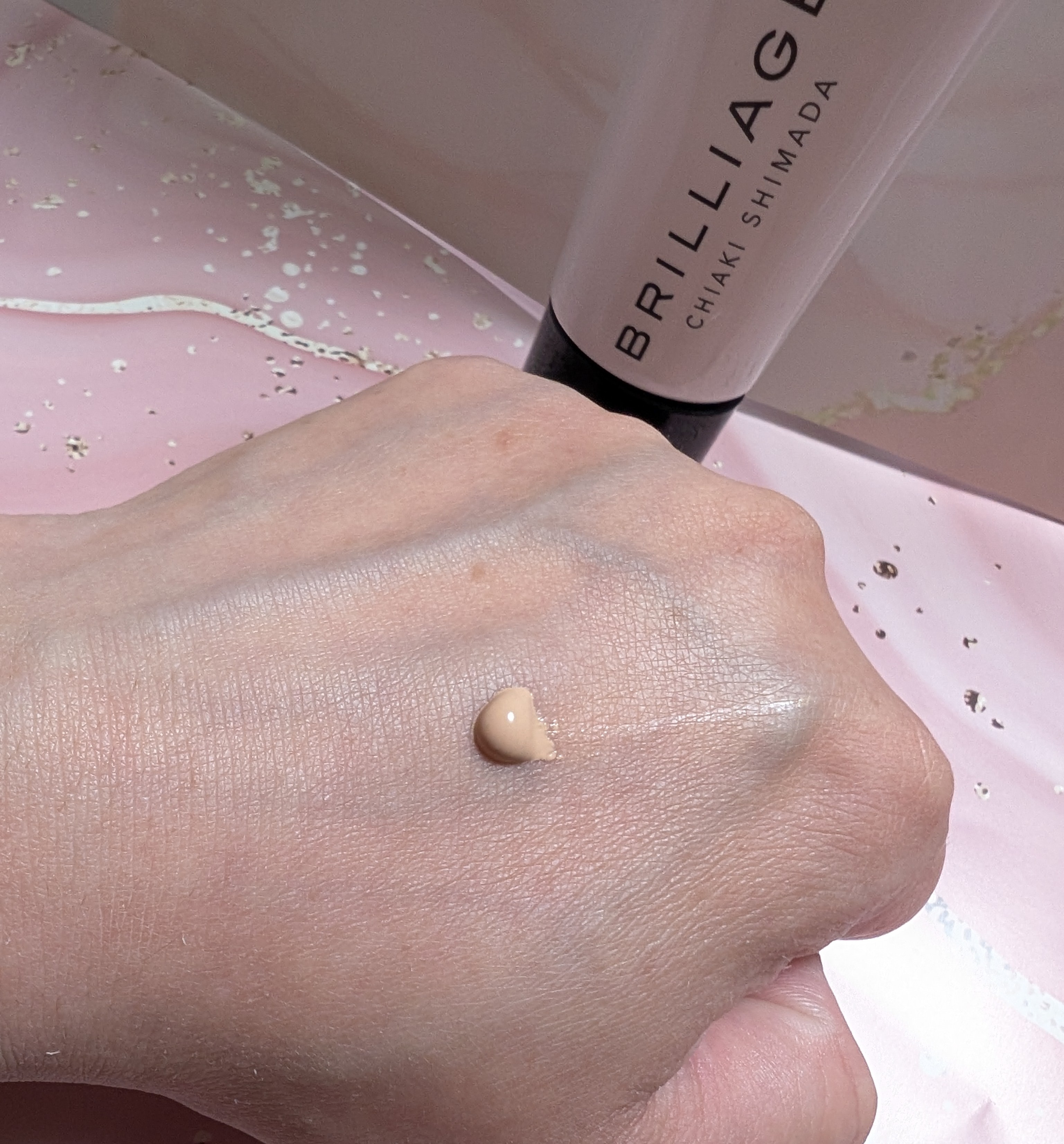 Brilliage(ブリリアージュ) セッティング リキッド ファンデーション セラムを使った恵未さんのクチコミ画像5