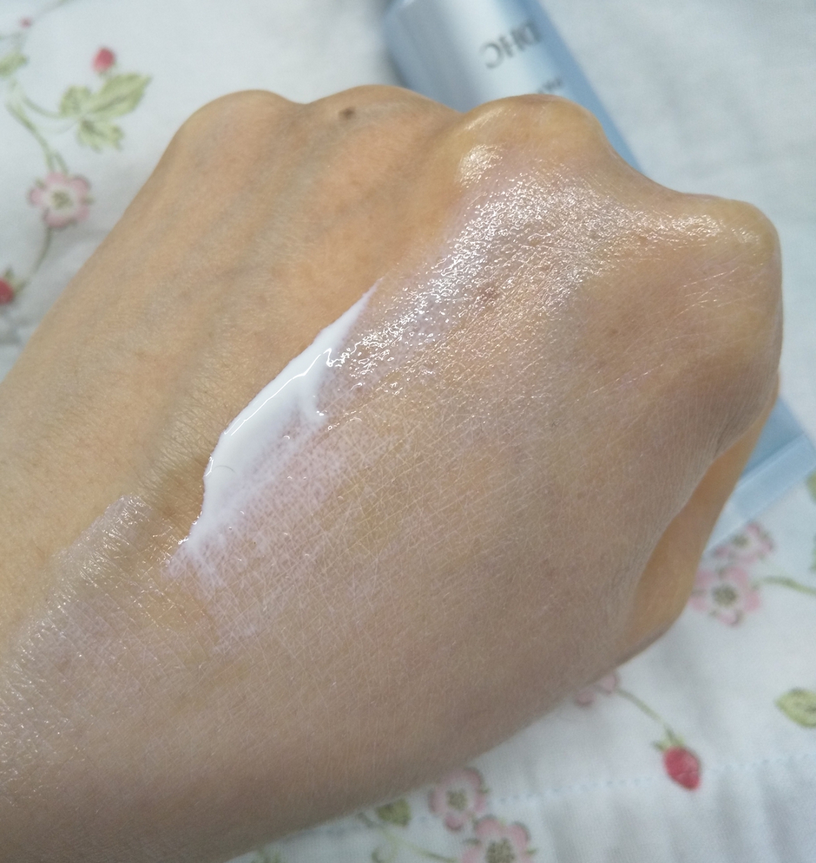 DHC(ディーエイチシー) 薬用ホワイトニングセラム UVの良い点・メリットに関するカサブランカさんの口コミ画像2