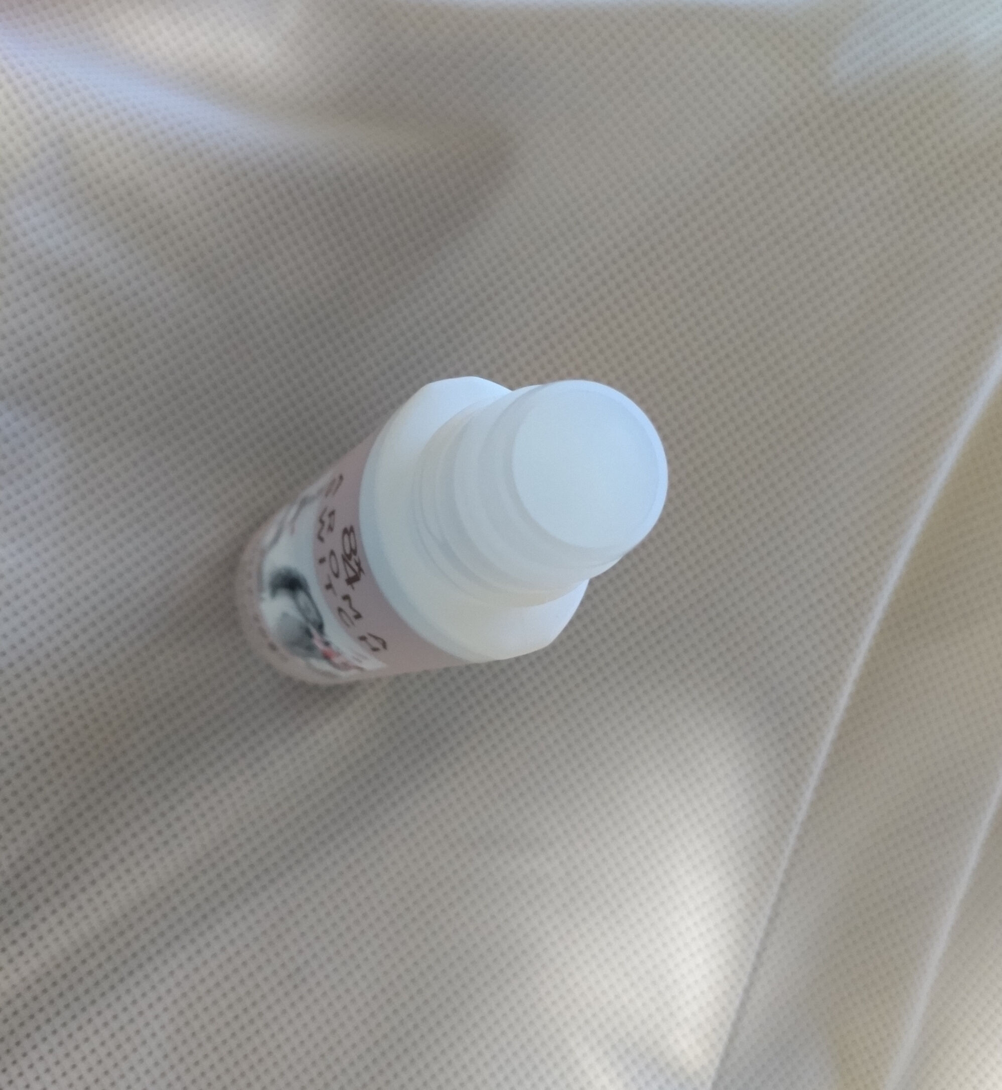 8×4(エイトフォー) AROMA SWITCH ロールオン パリスブーケの香りを使った恵未さんのクチコミ画像4