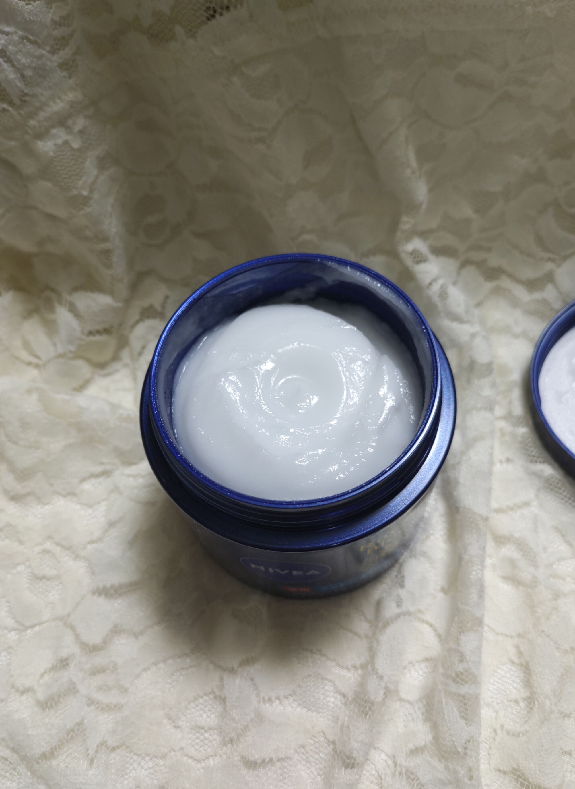ニベア ロイヤルブルーボディクリーム うるおい密封ケア 超乾燥肌を使った恵未さんのクチコミ画像5