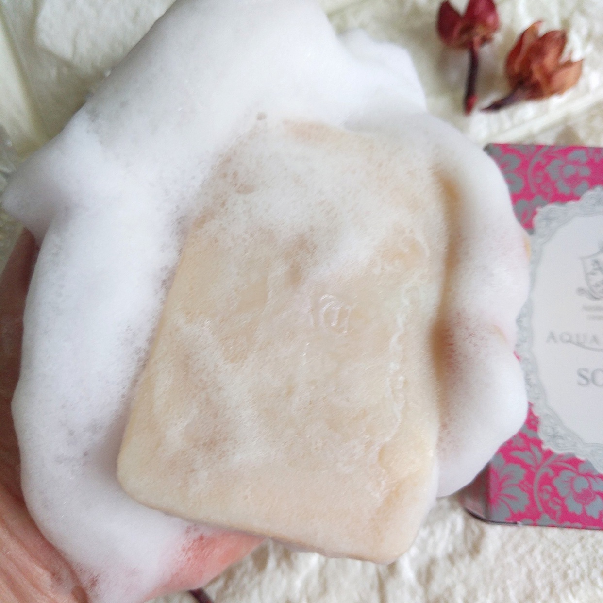 麗凍化粧品(Reitou Cosme) 薔薇はちみつ石鹸を使ったまるもふさんのクチコミ画像5