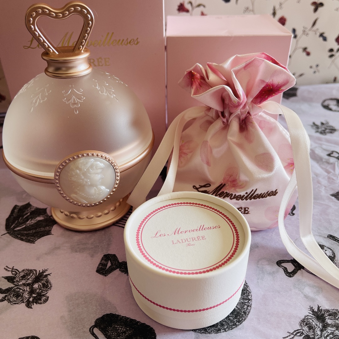 Les Merveilleuses LADUREE レ・メルヴェイユーズラデュレ フェイス 