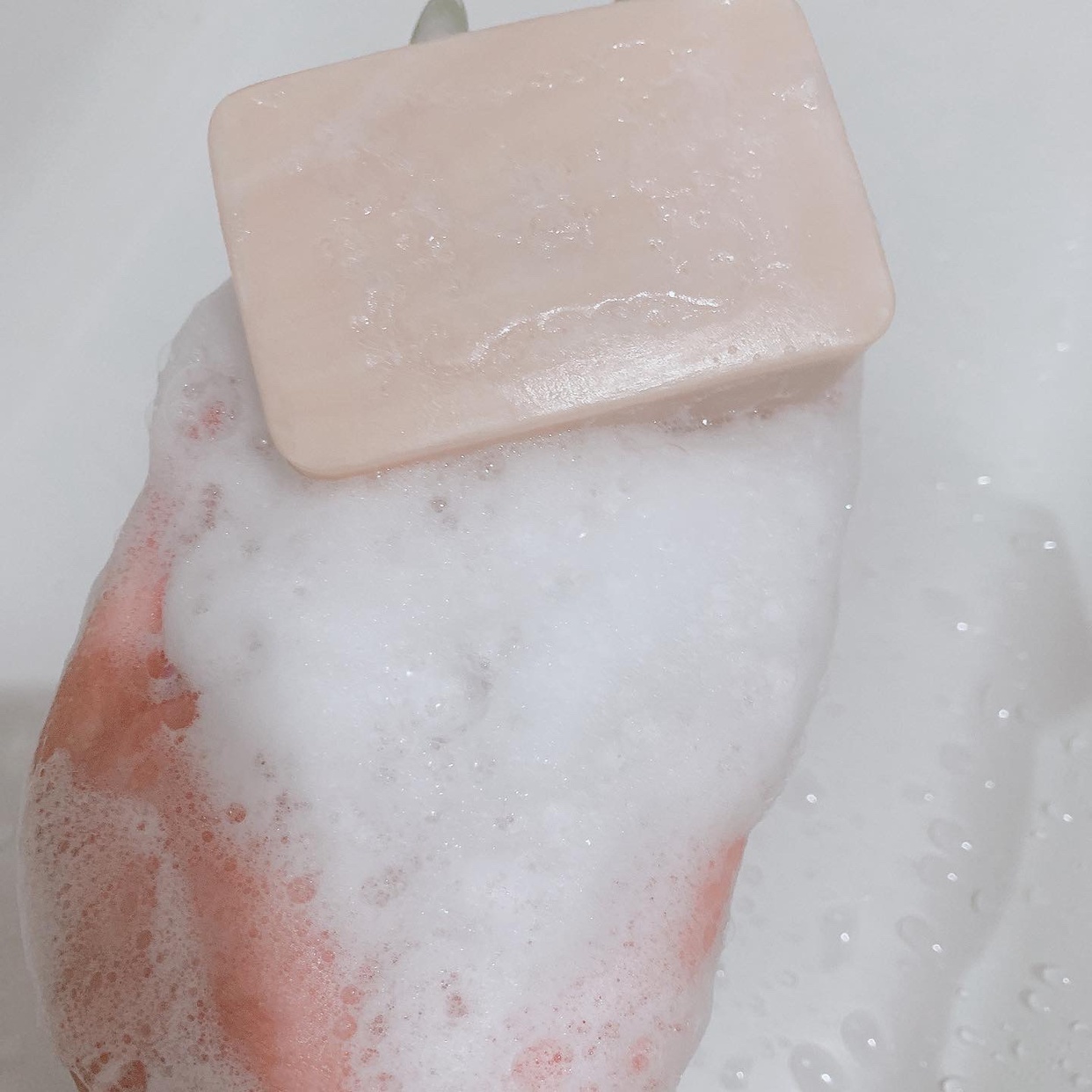麗凍化粧品(Reitou Cosme) 薔薇はちみつ石鹸の良い点・メリットに関するkana_cafe_timeさんの口コミ画像3