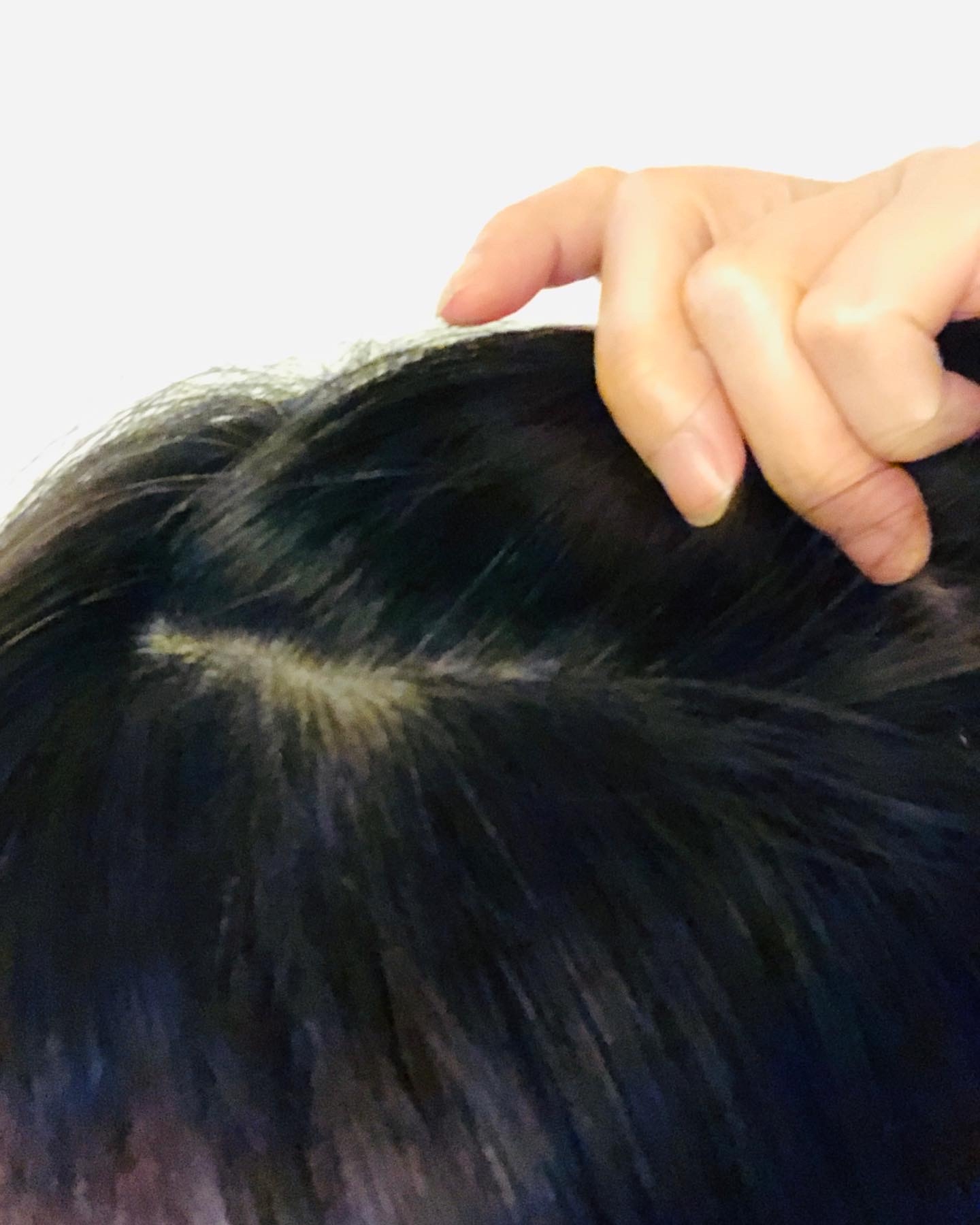 綺和美(KIWABI) ROOT VANISH 白髪染めヘアカラートリートメントの良い点・メリットに関するトラネコさんの口コミ画像3