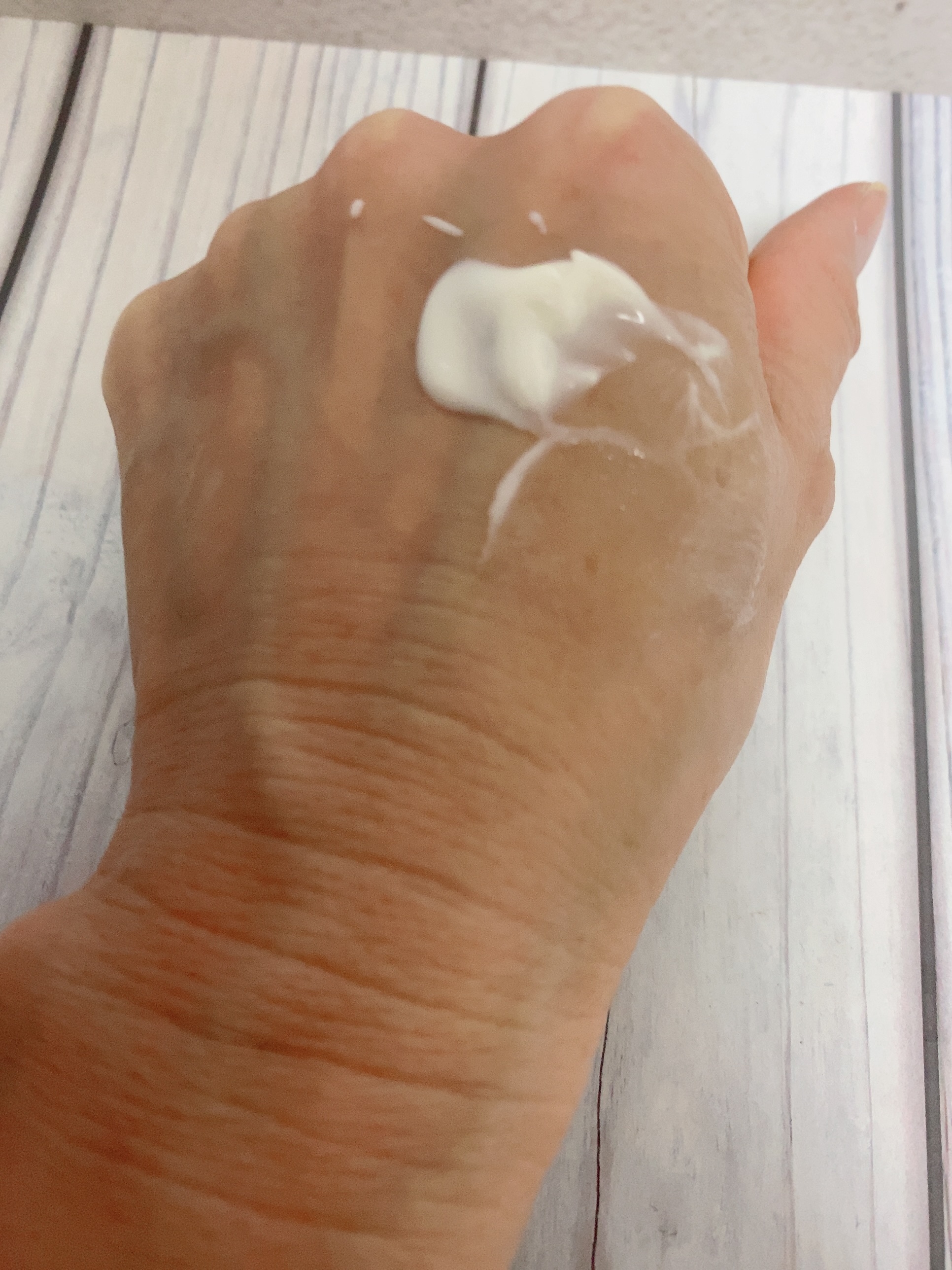 IONA R(イオナ アール) ホワイトニング クリームの良い点・メリットに関する松本 久美さんの口コミ画像3