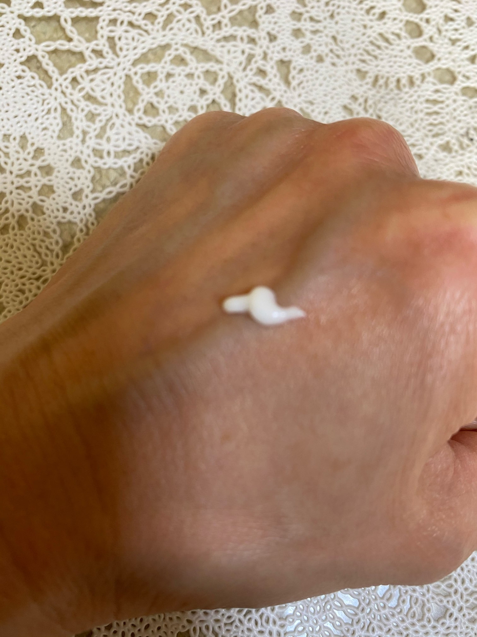 sirobari(シロバリ) メラノアタック 薬用ホワイトニングクリームを使った松本 久美さんのクチコミ画像3