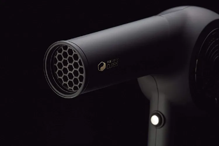 HOLISTIC cures(ホリスティックキュア) ドライヤー CCID-P01Bの