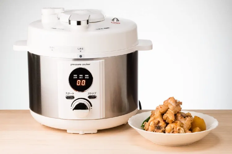 電気圧力鍋アルファックス・コイズミLPC-T20 ホワイト2020年製 ALPHAX.KOIZUMI(アルファックス・コイズミ) 電気圧力鍋 LPC-T20