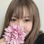 繭 | 美容インフルエンサー / 美容ブロガー / 美容師免許 / トータルメイクアップ検定