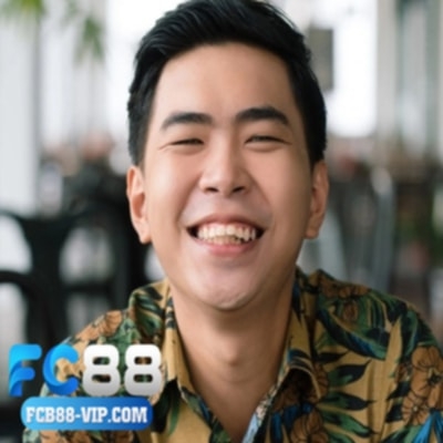 Hoàng Phúc FCB8(Hoàng Phúc FCB8)